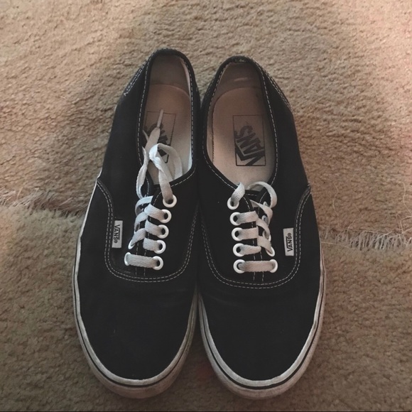 Vans Shoes - Black VANS 🍒